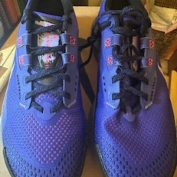 New in Box Women's Nike Pegasus Trail 3 Running Shoes size 9 - Picture 11 of 11